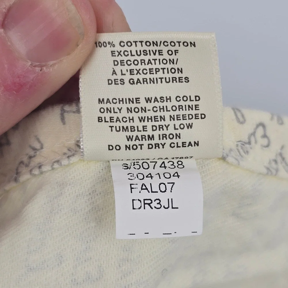 Old Navy Newborn Essentials Cotton Receiving Blanket Cream Script I Love Mommy